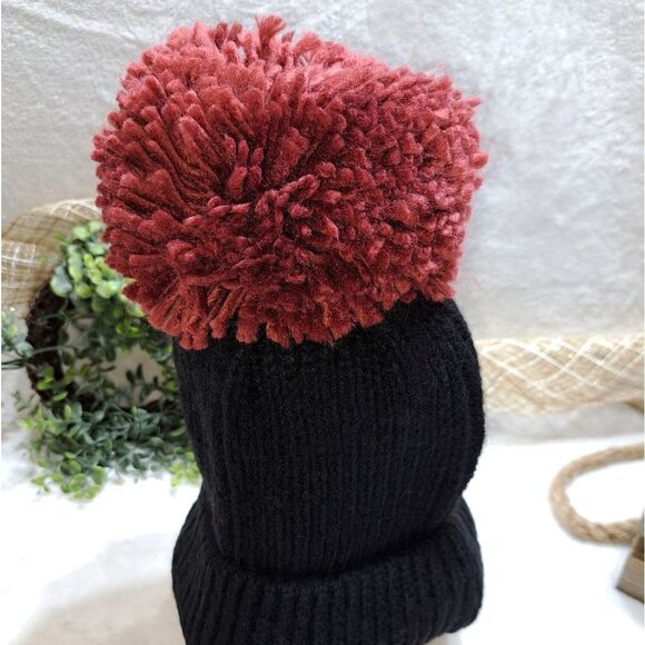 Quagga Jumbo Pom Beanie Sustainable Green Label - Picture 4 of 7